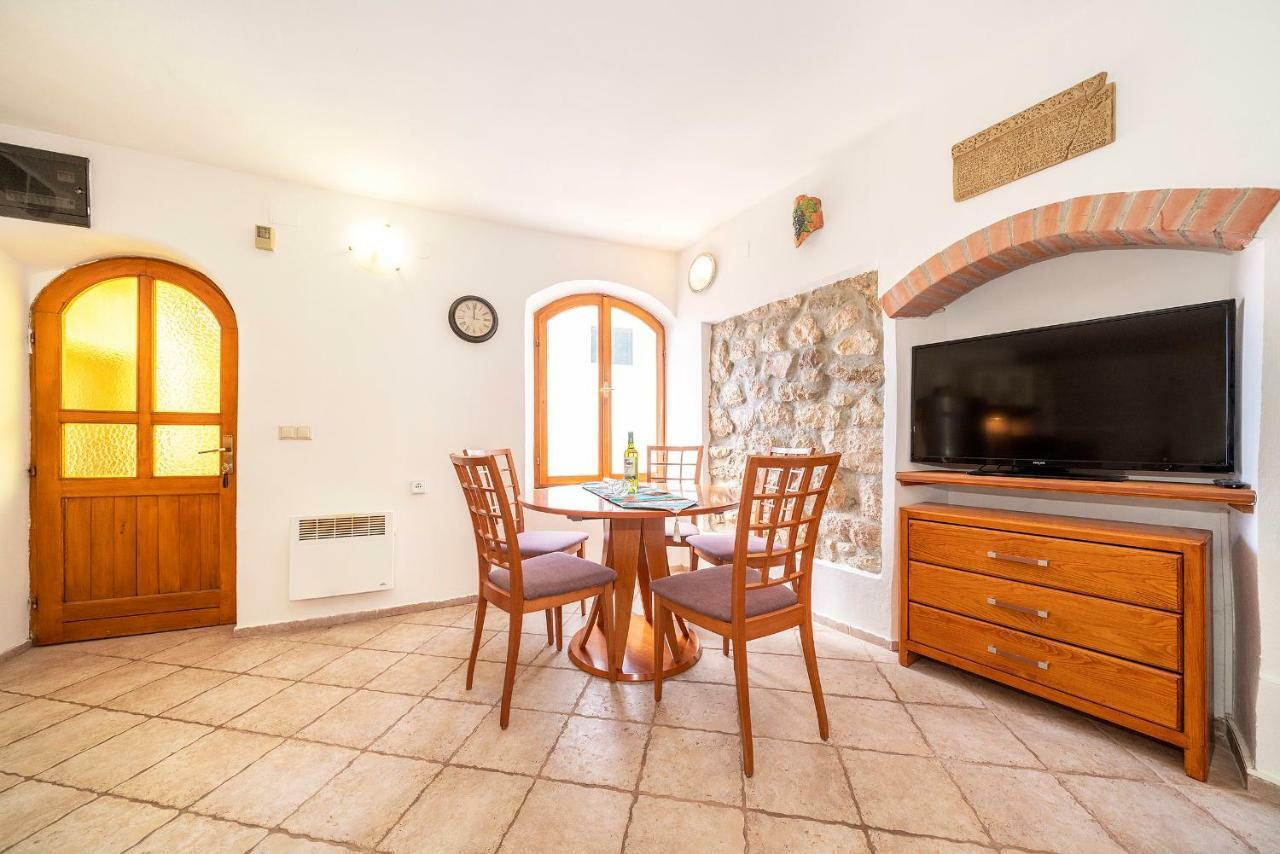 Mediterranean Apartment Korina Baška Buitenkant foto